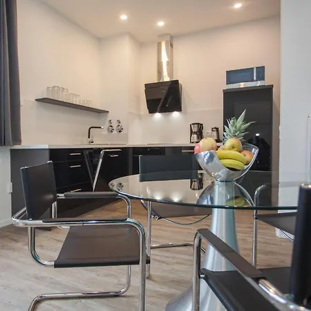 Piste Und Pedale , Deine Bude-dein Abenteuer * Winterberg