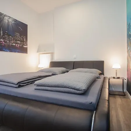 Piste Und Pedale , Deine Bude-dein Abenteuer *