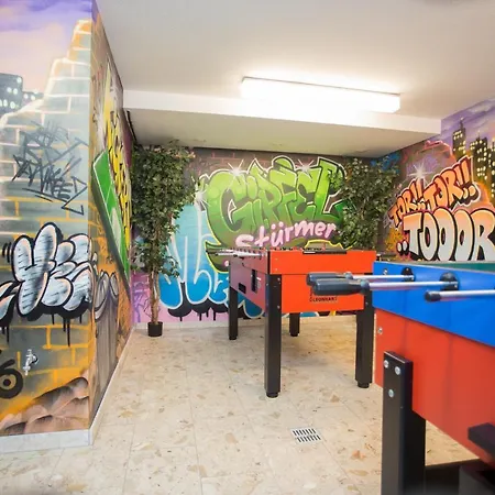 Piste Und Pedale , Deine Bude-dein Abenteuer *