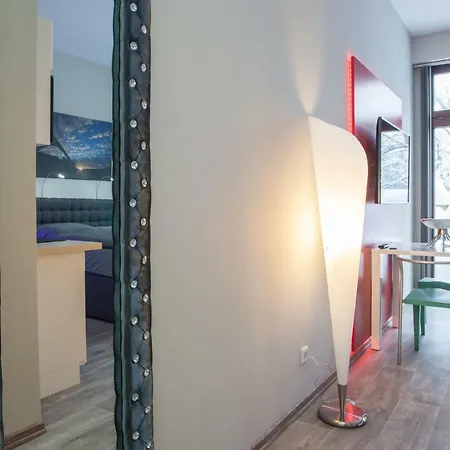 Piste Und Pedale , Deine Bude-dein Abenteuer