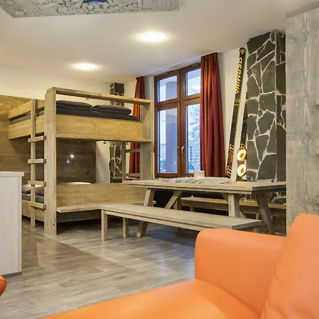 Piste Und Pedale , Deine Bude-dein Abenteuer Winterberg