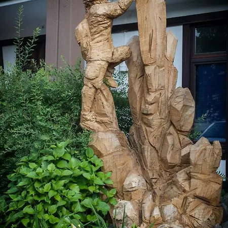 Piste Und Pedale , Deine Bude-dein Abenteuer