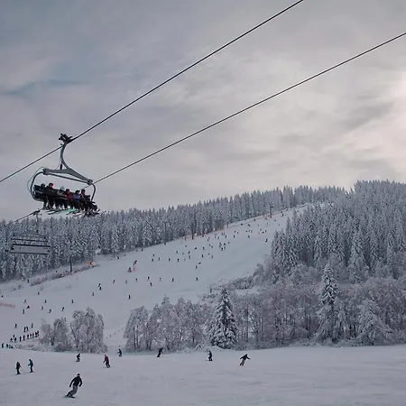 Piste Und Pedale , Deine Bude-dein Abenteuer Apartmán Winterberg