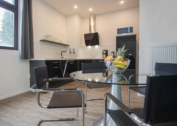 Piste Und Pedale , Deine Bude-dein Abenteuer * Winterberg