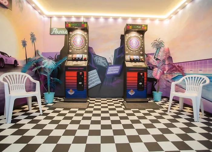 Piste Und Pedale , Deine Bude-dein Abenteuer